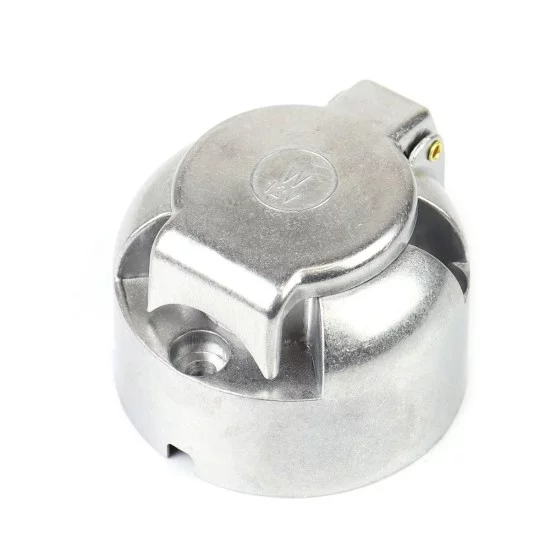 Amio - Πρίζα κοτσαδόρου θηλυκή 7 φις από αλουμίνιο υψηλής αντοχής για ρυμουλκούμενα και τροχόσπιτα, με ανθεκτικό μεταλλικό σώμα για αξιόπιστη και ασφαλή σύνδεση σε οχήματα 12V - 1 τεμ. (01257/AM)