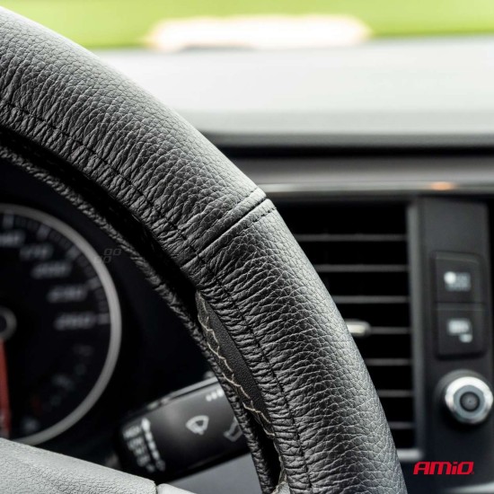 Amio - Κάλυμμα Τιμονιού Δερμάτινο διαμέτρου 35/37cm σε μαύρο χρώμα για Επιβατικά Αυτοκίνητα - 1 τεμ. (01764/AM)