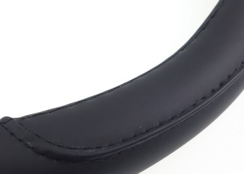 Amio - ΚΑΛΥΜΜΑ ΤΙΜΟΝΙΟΥ SWC-22-M 37-39 cm ΣΕ ΣΧΗΜΑ D ΓΙΑ ΚΟΜΜΕΝΑ ΤΙΜΟΝΙΑ ΜΑΥΡΟ/ΕΛΑΣΤΙΚΟ/ΔΕΡΜΑΤΙΝΗ - 1 ΤΕΜ. (02304/AM)