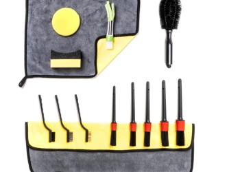 Amio - ΣΕΤ ΚΑΘΑΡΙΣΜΟΥ ΕΣΩΤΕΡΙΚΟΥ & ΕΞΩΤΕΡΙΚΟΥ ΑΥΤΟΚΙΝΗΤΟΥ ΒΟΥΡΤΣΑΚΙΑ/ΣΦΟΥΓΓΑΡΙΑ/ΠΑΝΑΚΙΑ - 14 TEM. (03100/AM)