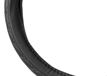 Amio - ΚΑΛΥΜΜΑ ΤΙΜΟΝΙΟΥ ΑΠΟ ΤΕΧΝΟΔΕΡΜΑ 37-39CM SWC-51-M ΣΕ ΜΑΥΡΟ ΧΡΩΜΑ ΜΕ ΜΑΥΡΕΣ ΡΑΦΕΣ - 1 ΤΕΜ. (03561/AM)