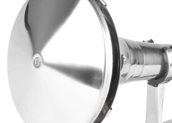 Amio - ΚΟΡΝΑ ΠΝΕΥΜΑΤΙΚΗ ΜΟΝΗ 12/24V 115dB LOW TONE ΜΗΚΟΣ:620mm ΧΡΩΜΙΟ - 1 ΤΕΜ. (04078/AM)