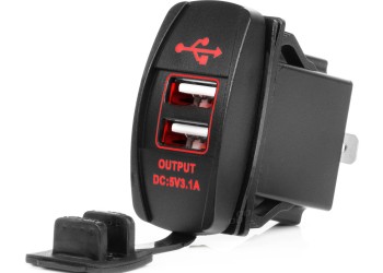 Amio - ΠΡΙΖΑ ΜΕ 2 ΘΥΡΕΣ USB ΚΑΙ ΚΑΠΑΚΙ 12/24V ΑΔΙΑΒΡΟΧΗ ΜΑΚΡΟΣΤΕΝΟ ΣΧΗΜΑ ΜΕ ΚΟΚΚΙΝΟ LED ΦΩΣ ΜΑΥΡΗ - 1 Τεμ. (04228/AM)