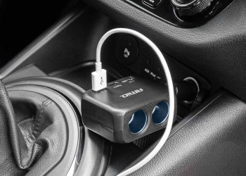 Amio - ΑΝΤΑΠΤΟΡΑΣ ΑΝΑΠΤΗΡΑ 12/24V 100W ΜΑΥΡΟΣ/2 ΘΕΣΕΙΣ/1xUSB-A+1xUSB-C/ΠΕΡΙΣΤΡΟΦΗ 180 ΜΟΙΡΩΝ - 1 ΤΕΜ. (04357/AM)