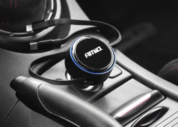 Amio - ΦΟΡΤΙΣΤΗΣ ΑΝΑΠΤΗΡΑ 12/24V ΜΕ 1ΘΥΡΑ USB-C 60W ΤΑΧΕΙΑΣ ΦΟΡΤΙΣΗΣ ΜΕ ΕΝΣΩΜΑΤΩΜΕΝΟ ΚΑΛΩΔΙΟ USB C+APPLE LIGHTING - 1 Τεμ. (04370/AM)