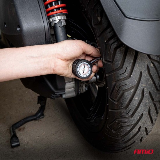 Amio - Μηχανικό μανόμετρο πίεσης ελαστικών 7 bar με περιστρεφόμενη κεφαλή και βαλβίδα εκτόνωσης – Αναλογικό υψηλής ακρίβειας - 1 τεμ. (04469/AM)