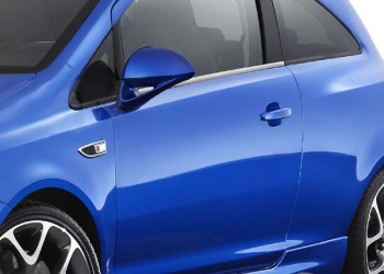 TRIM ΜΑΡΚΕ ΠΑΡΑΘΥΡΩΝ ΑΥΤΟΚΟΛΛΗΤΑ ΧΡΩΜΙΟΥ ΓΙΑ OPEL CORSA D 3D 07-14 2ΤΕΜ.