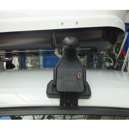 ΜΠΑΓΚΑΖΙΕΡΑ ΟΡΟΦΗΣ MANIA 400 WHITE ΛΕΥΚΗ ΜΕ ΓΥΑΛΙΣΤΕΡΗ ΥΦΗ MENABO