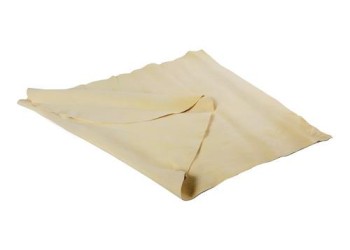 ΓΝΗΣΙΟ ΔΕΡΜΑ ΣΑΜΟΥΑ (CHAMOIS) ΑΠΟ ΦΥΣΙΚΟ 100% ΔΕΡΜΑ ΠΡΟΒΑΤΟΥ 55x75cm (ΠΕΤΣΙ)