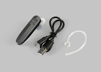 HANDS-FREE BLUETOOTH VOLT 5.0 ΜΕ ΚΑΛΩΔΙΟ ΦΟΡΤΙΣΗΣ USB(7 ΩΡΕΣ ΚΛΗΣΕΙΣ/ΜΟΥΣΙΚΗ-200 ΩΡΕΣ ΑΥΤΟΝΟΜΙΑ LAMPA - 1 ΤΕΜ