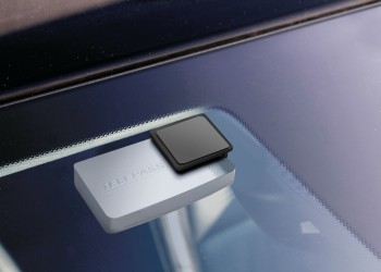 ΒΑΣΗ ΣΤΗΡΙΞΗΣ ΓΙΑ ΣΥΣΚΕΥΕΣ E-PASS SLIM ΔΙΟΔΙΩΝ ΜΕ ΚΛΙΠ ΑΥΤΟΚΟΛΛΗΤΗ ΠΑΡΜΠΡΙΖ  LAMPA - 10 ΤΕΜ.