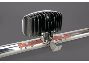 ΒΑΣΗ ΣΤΗΡΙΞΗΣ ΜΕΤΑΛΛΙΚΗ ΓΙΑ  ΜΠΑΡΑ ΟΡΟΦΗΣ ΓΙΑ ΠΡΟΒΟΛΕΑ 260x30mm