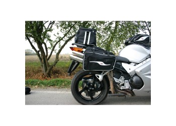 ΤΣΑΝΤΑ/ ΣΑΜΑΡΙΑ ΤΑΞΙΔΙΟΥ ΜΗΧΑΝΗΣ ΓΙΑ ΠΙΣΩ ΠΛΑΙΝΑ FAIRINGS T-MAXTER SIDE 16LT/24LT -1 ΖΕΥΓΑΡΙ