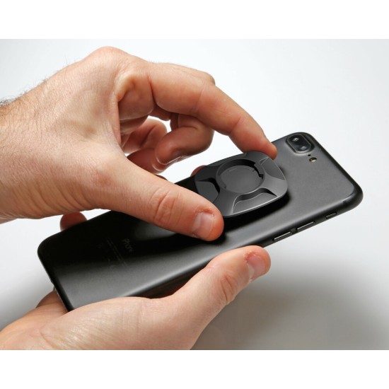 Αυτοκόλλητος Αντάπτορας Κινητού της σειράς Optiline Universal Εφαρμογής σε Μαύρο Χρώμα με διαστάσεις 39 x 46,5 mm, συμβατός με Βάσεις Στήριξης Κινητού Optiline για Μηχανή με σύστημα Duolock