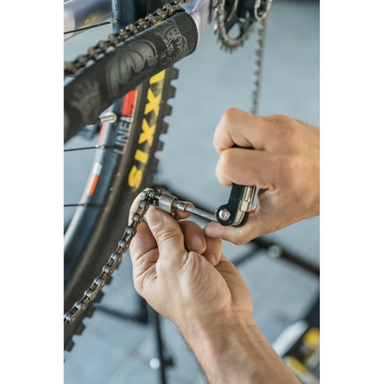 ΠΟΛΥΕΡΓΑΛΕΙΟ ΠΟΔΗΛΑΤΟΥ 15 ΣΕ 1 ΜΕ ΑΛΕΝ/ΚΑΤΣΑΒΙΔΙ/ΕΞΩΛΚΕΑ/ΚΛΕΙΔΙ ΑΚΤΙΝΩΝ 1ΤΕΜ. LAMPA