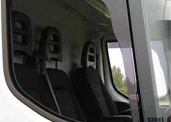 ΑΝΕΜΟΘΡΑΥΣΤΕΣ ΓΙΑ MERCEDES SPRINTER W902 / W903 / W904 / W905 2D 1995-2006 ΖΕΥΓΑΡ VAN ΑΠΟ ΕΥΚΑΜΠΤΟ ΦΙΜΕ ΠΛΑΣΤΙΚΟ HEKO (Μ49 X Υ57 cm) - 2 ΤΕΜ.