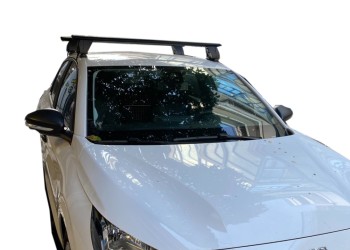 KIT ΜΕ ΜΠΑΡΕΣ ΟΡΟΦΗΣ ΓΙΑ PEUGEOT 208 II 5D 06/2019+ (12500/MB+DLKIT41G) ΑΛΟΥΜΙΝΙΟΥ DELTA BLACK MENABO? - 2 ΤΕΜ.