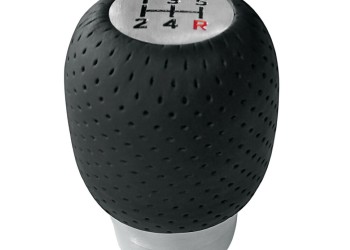 ΠΟΜΟΛΟ ΤΑΧΥΤΗΤΩΝ FORMULA GEAR 2 ΔΕΡΜΑΤΙΝΟ ΜΑΥΡΟ ΜΕ 2 ΑΥΤΟΚΟΛΛΗΤΑ ΕΝΔΕΙΞΗΣ ΤΑΧΥΤΗΤΩΝ 32mm (FIAT+OPEL)