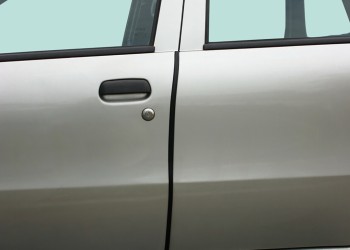 ΠΡΟΣΤΑΤΕΥΤΙΚΑ ΠΟΡΤΑΣ DOOR-STRIP ΑΥΤΟΚΟΛΛΗΤΑ ΜΑΥΡΑ 65cm 2ΤΕΜ.