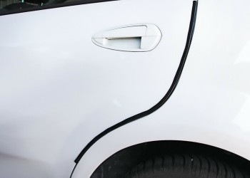 ΠΡΟΣΤΑΤΕΥΤΙΚΟ ΠΟΡΤΑΣ ARMOURED PROTECTOR ΛΑΣΤΙΧΕΝΙΟ ΜΕ ΕΣΩΤΕΡΙΚΟ ΛΑΜΑΚΙ 500cm ΜΑΥΡΟ 1 ΤΕΜ.