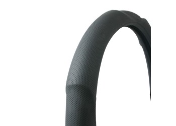 ΚΑΛΥΜΜΑ ΤΙΜΟΝΙΟΥ KURO PREMIUM M 37/39 cm ΜΑΥΡΟ ΑΠΟ ΑΟΣΜΟ, ΜΗ ΤΟΞΙΚΟ, ΟΙΚΟΛΟΓΙΚΟ ΚΑΙ ΑΝΑΚΥΚΛΩΣΙΜΟ ΔΙΑΤΡΗΤΟ TPE ΘΕΡΜΟΠΛΑΣΤΙΚΟ ΕΛΑΣΤΟΜΕΡΕΣ LAMPA - 1 ΤΕΜ.