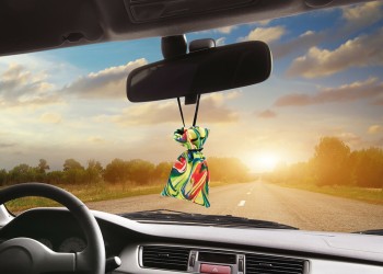 ΑΡΩΜΑΤΙΚΟ ΣΕ ΠΟΥΓΚΙ ΠΟΛΥΧΡΩΜΟ ΓΙΑ ΚΑΘΡΕΠΤΗ ΠΡΑΣΙΝΟ ΤΣΑΙ (GREEN TEA) 8cm