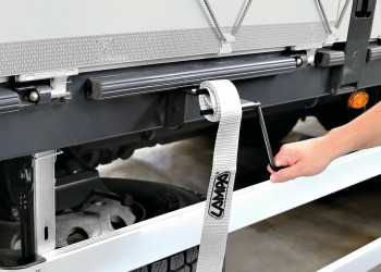 ΜΑΓΝΗΤΙΚΗ ΒΑΣΗ 88mm ΓΙΑ ΙΜΑΝΤΕΣ ΔΕΣΙΜΑΤΟΣ ΕΩΣ 15-20m ΜΕ ΜΑΝΙΒΕΛΑ LAMPA - 1 ΤΕΜ.