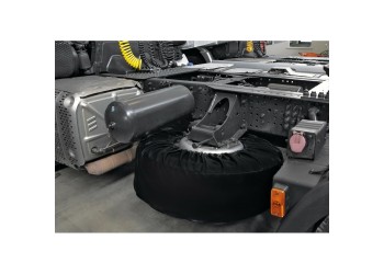 ΚΑΛΥΜΜΑ ΡΕΖΕΡΒΑΣ ΦΟΡΤΗΓΟΥ ΑΔΙΑΒΡΟΧΟ/ ΠΛΕΝΟΜΕΝΟ SMALL 86x40cm (265/70-19.5) LAMPA - 1 ΤΕΜ.