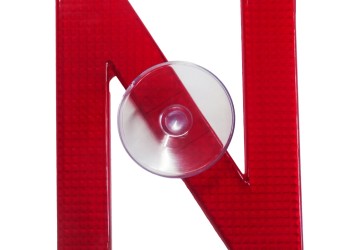 Ν ΝΕΩΝ ΟΔΗΓΩΝ ΣΗΜΑ ΕΣΩΤΕΡΙΚΗΣ ΧΡΗΣΗΣ 15 Χ 12 cm ΜΕ ΙΣΧΥΡΗ ΒΕΝΤΟΥΖΑ ΑΠΟ ΠΛΑΣΤΙΚΟ ΑΝΑΚΛΑΣΤΙΚΟ ΥΛΙΚΟ - 1 ΤΕΜ.