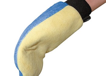 ΓΑΝΤΙ ΚΑΘΑΡΙΣΜΟΥ ΜΕ ΜΙΚΡΟΙΝΕΣ ΚΑΙ CHAMOIS (ΠΕΤΣΙ) ΔΙΠΛΗΣ ΟΨΕΩΣ 26x16cm 1ΤΕΜ