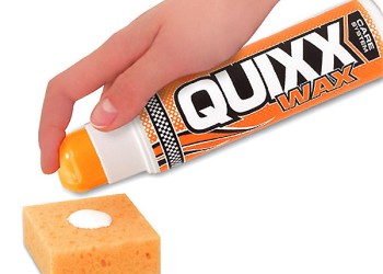ΑΛΟΙΦΗ ΓΥΑΛΙΣΜΑΤΟΣ ΚΑΙ ΠΡΟΣΤΑΣΙΑΣ ΜΕ ΚΕΡΙ QUIXX WAX