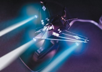 ΑΕΡΟΠΛΑΝΑΚΙ ΜΕ ΦΩΣ 12V