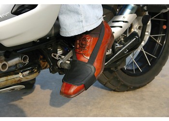 ΠΡΟΣΤΑΤΕΥΤΙΚΟ ΠΑΠΟΥΤΣΙΟΥ