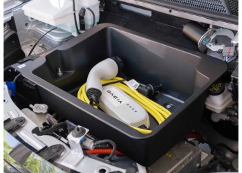 ΑΠΟΘΗΚΕΥΤΙΚΟΣ ΧΩΡΟΣ ΜΗΧΑΝΗΣ FRUNK ΗΛΕΚΤΡΙΚΩΝ ΙΧ ΓΙΑ DACIA SPRING 2021+ RATI - 1 ΤΕΜ.