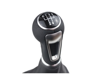 ΠΟΜΟΛΟ ΤΑΧΥΤΗΤΩΝ ΜΕ ΕΝΔΕΙΞΗ 5 ΤΑΧΥΤΗΤΩΝ ΓΙΑ SEAT LEON II 2005-2012 - 1 τεμ.